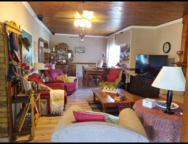 3 BEDROOM HOUSE FOR SALE IN EDELWEISS